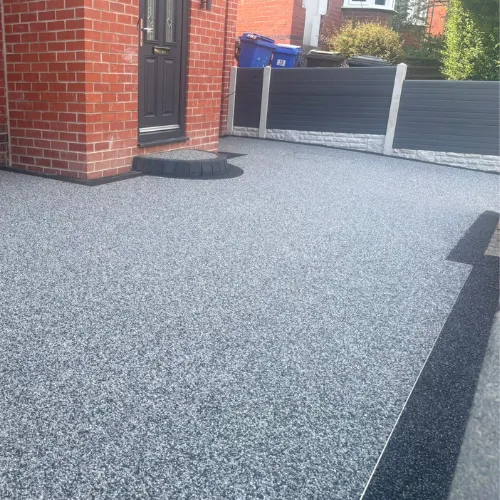 Resin bound driveway by Select Driveways & Paving in Sheffield